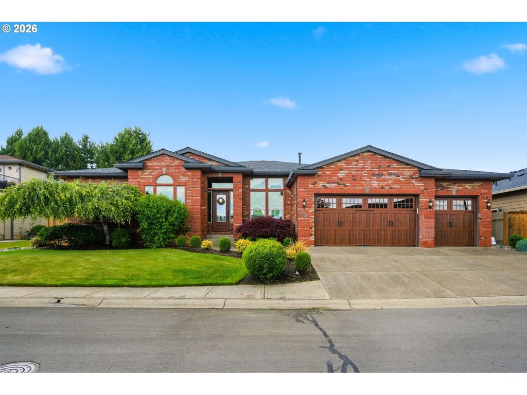 741 W Dogwood St, Washougal