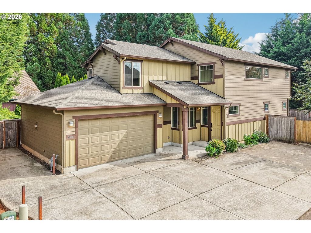 305 Nw 24th Way, Battle Ground