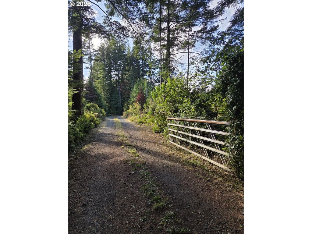 45088 Hwy 101, Sixes