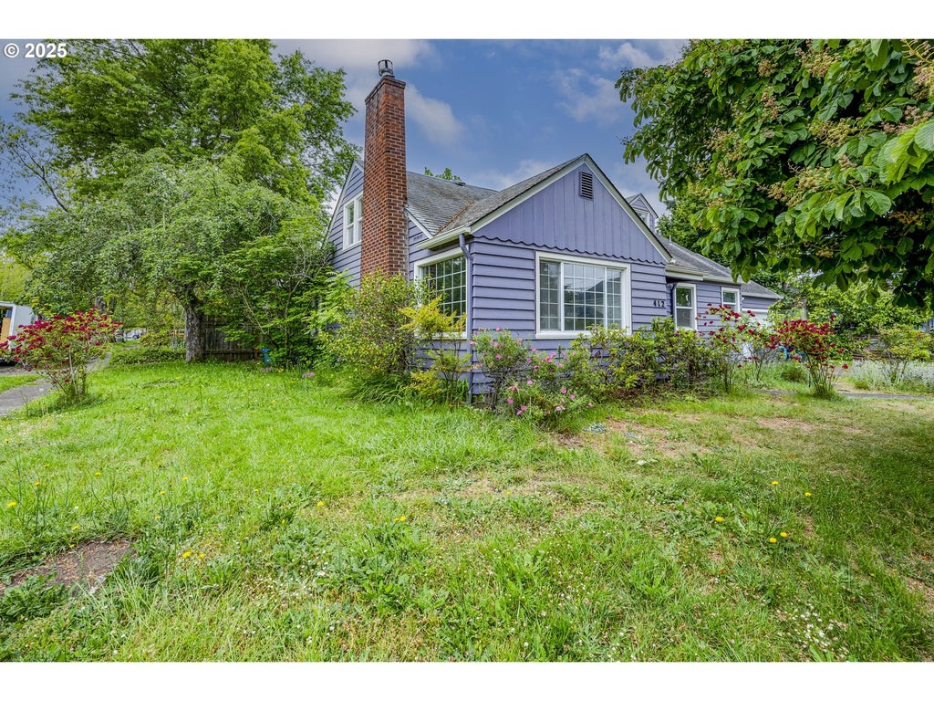 412 W 17th Ave, Eugene