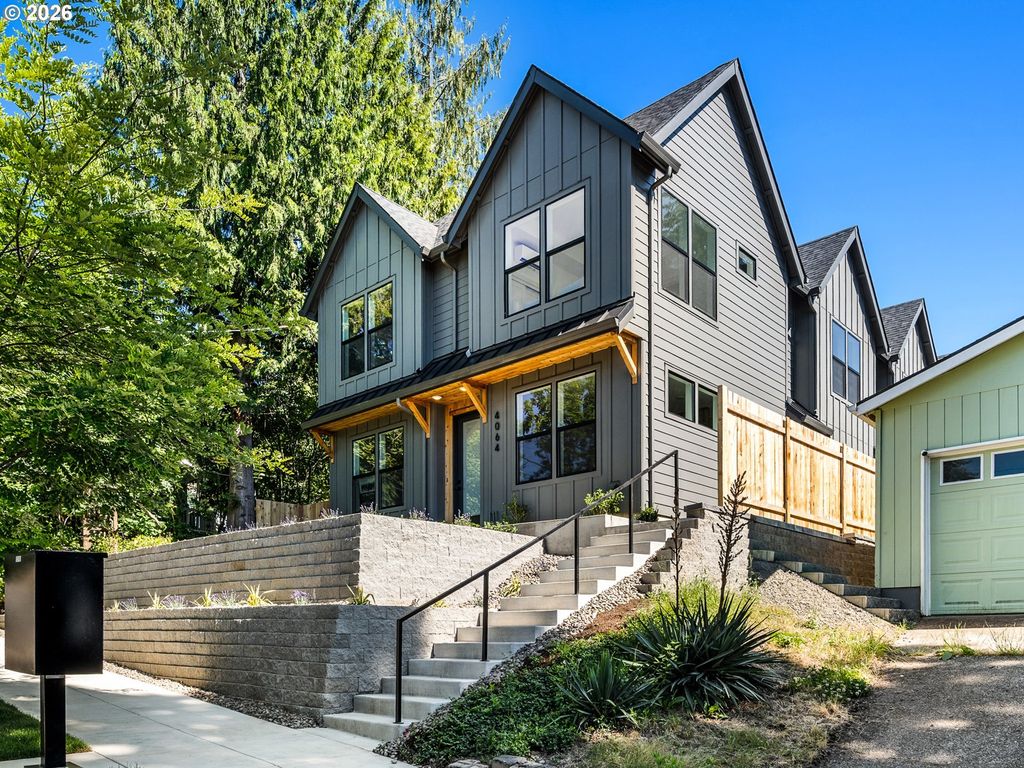 4060 Se Long St, Portland