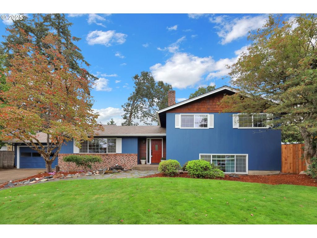 1332 Jeppesen Ave, Eugene