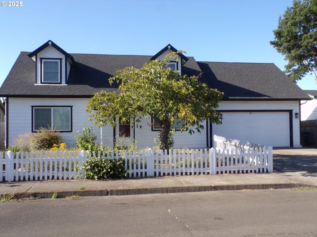 1835 Wakefield Ct, Salem