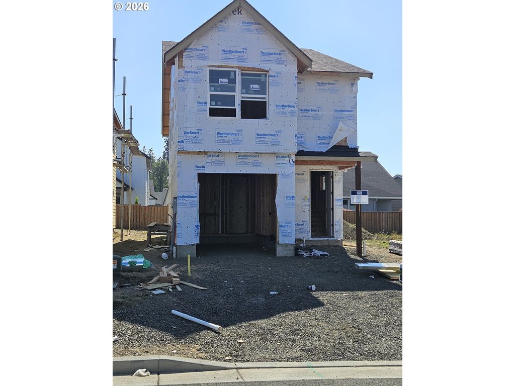 853 Chestnut Way, Silverton