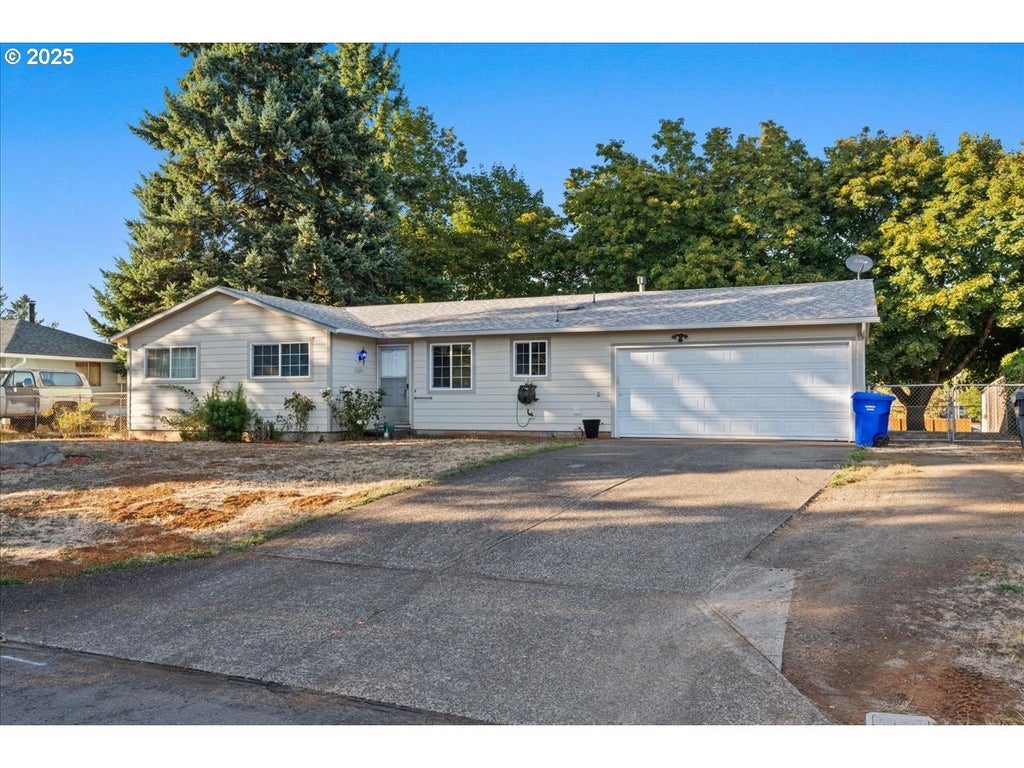 11231 S Parkland Ct, Oregon City