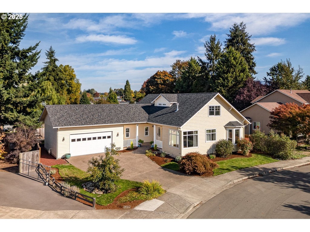 577 Dublin Ave, Eugene