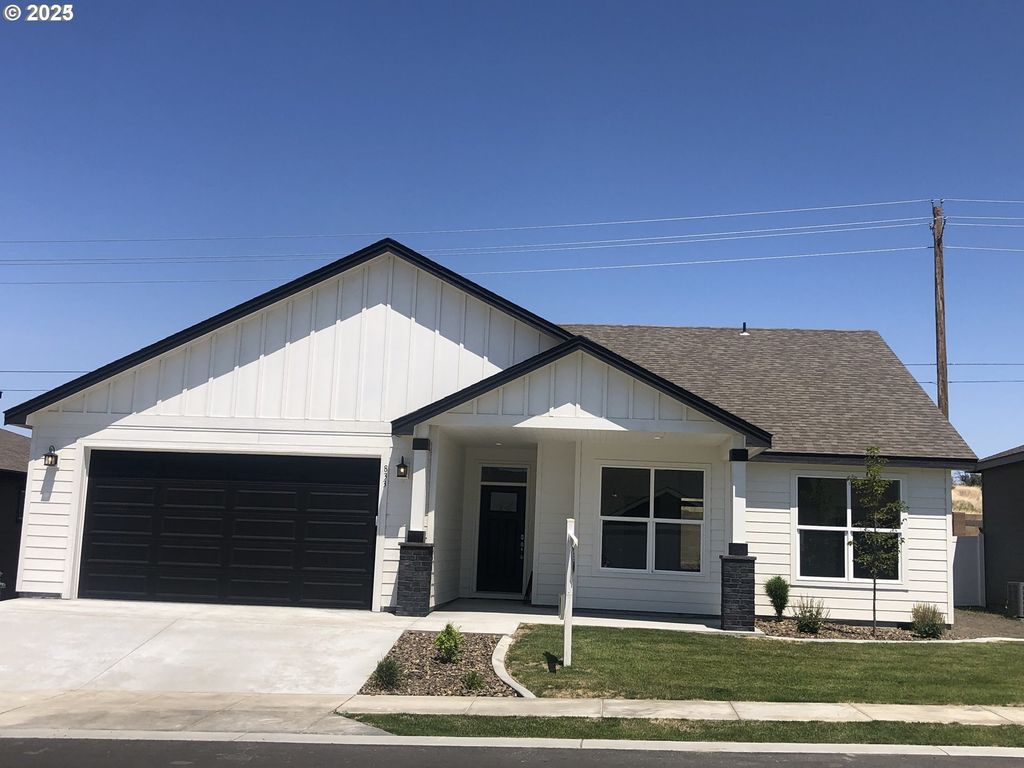 833 E Autumn Ave, Hermiston