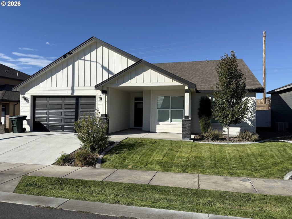 833 E Autumn Ave, Hermiston
