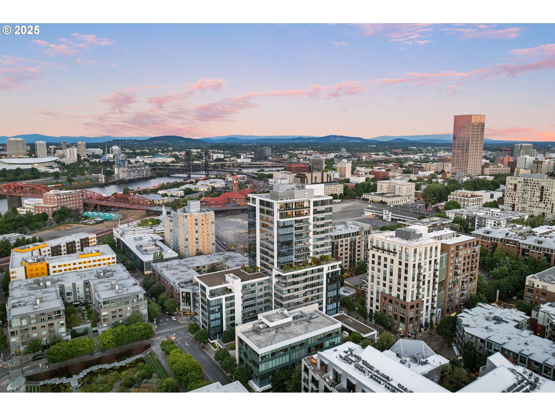 1001 Nw Lovejoy St Ph-3, Portland