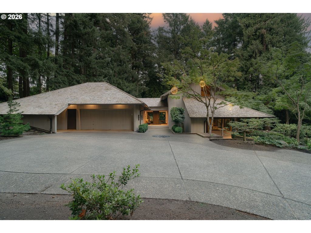 10950 Nw Lost Park Dr, Portland