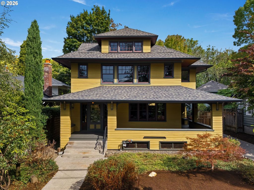3247 Ne Glisan St, Portland