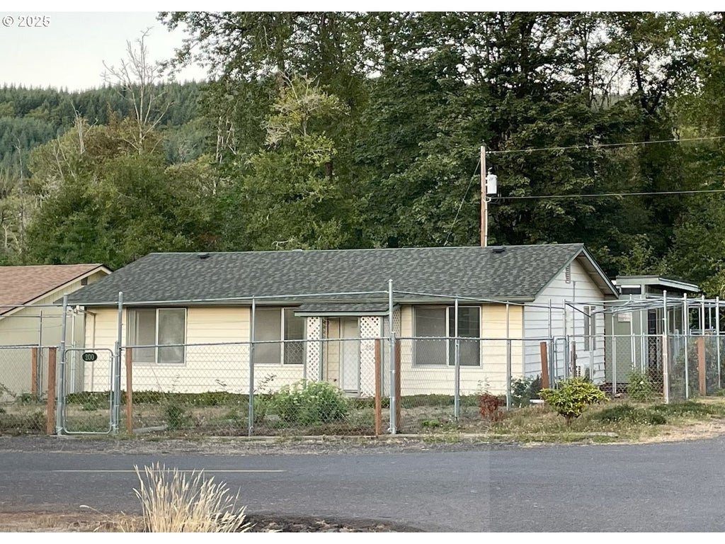 200 Madison St, Ryderwood