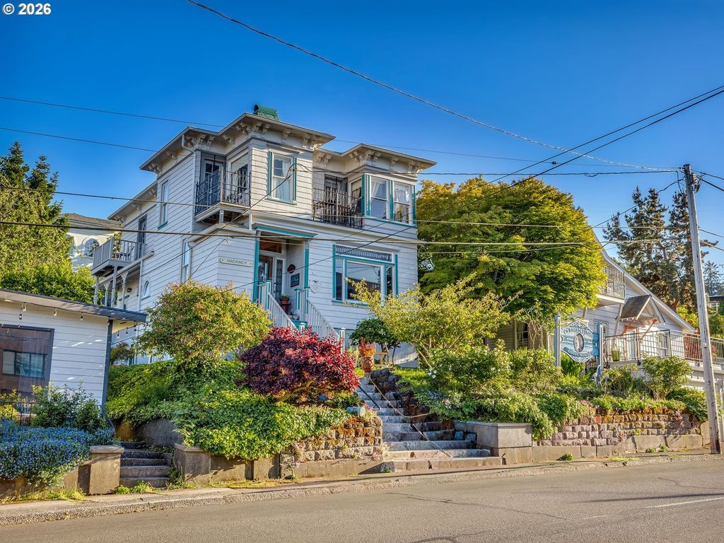 847 Exchange St, Astoria