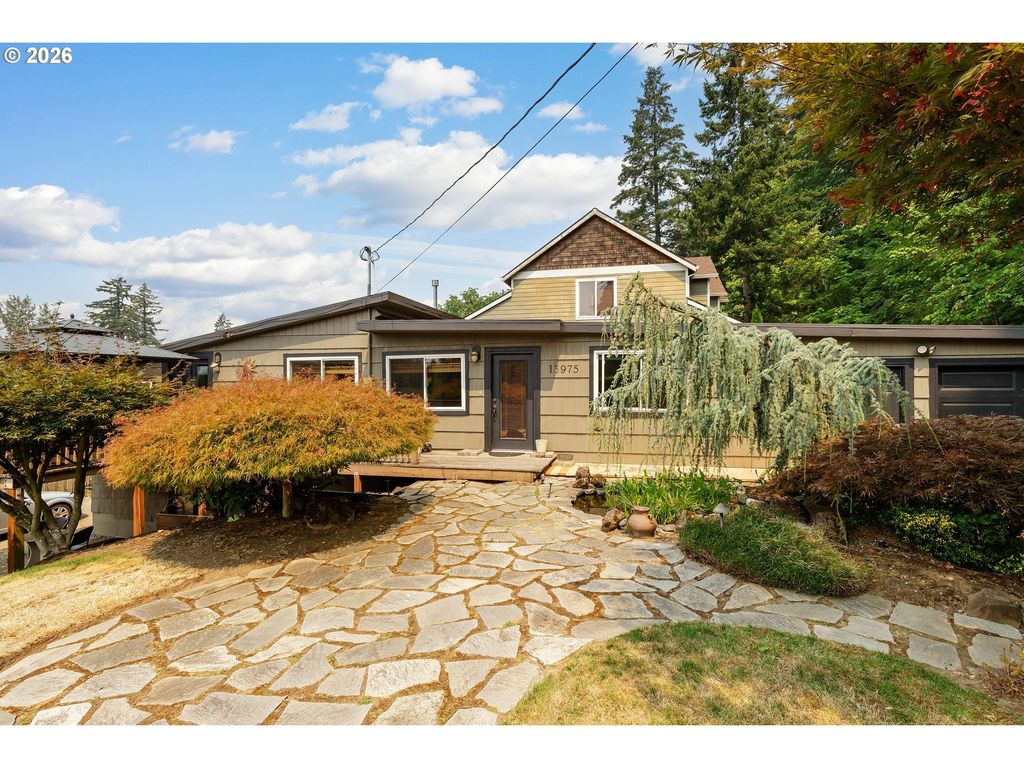 13975 Forsythe Rd, Oregon City