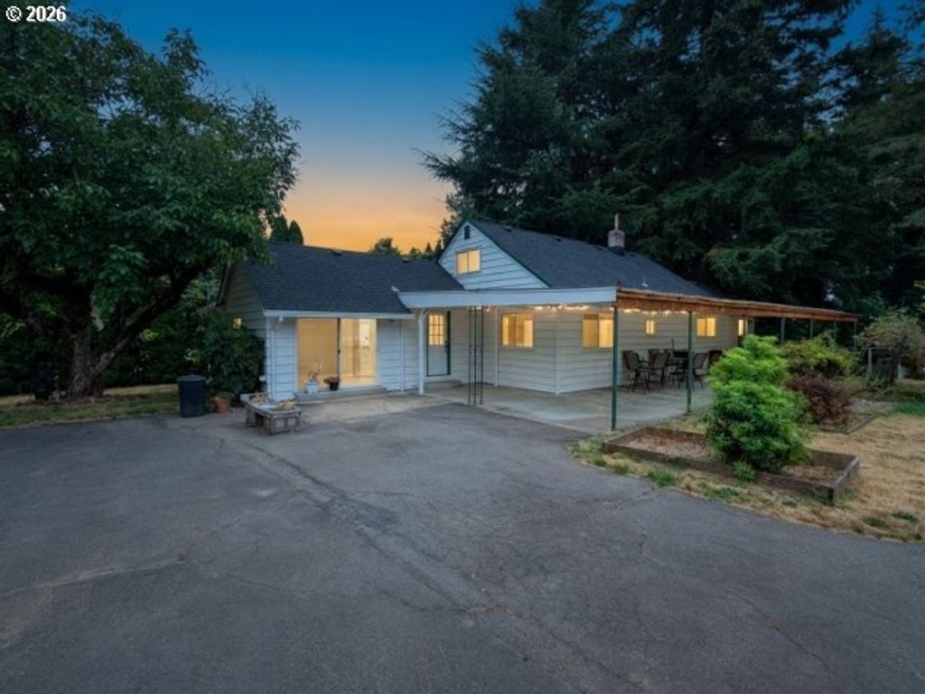 34022 Tarbell Rd, Scappoose