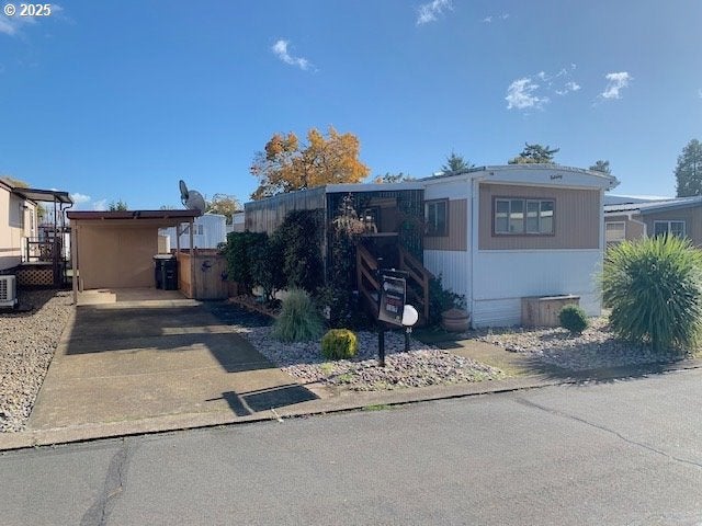 2150 Laura St 44, Springfield