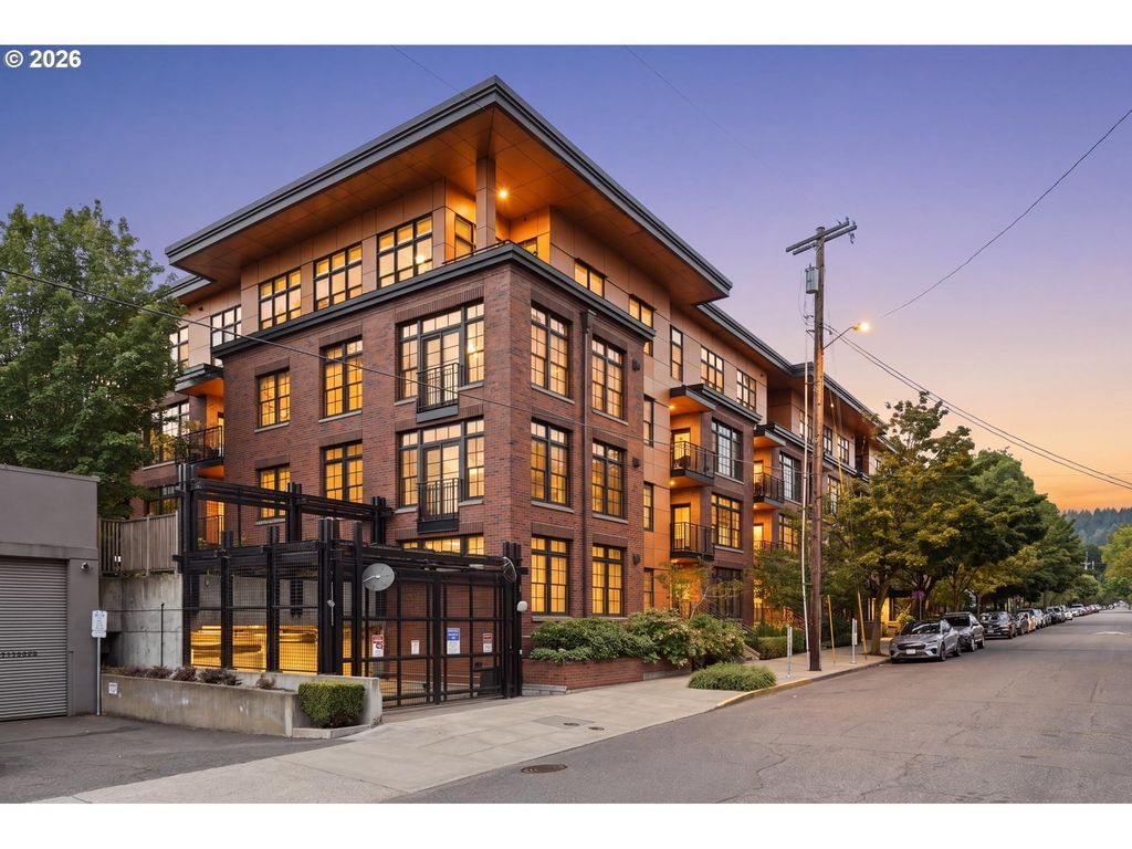 2350 Nw Savier St B214, Portland