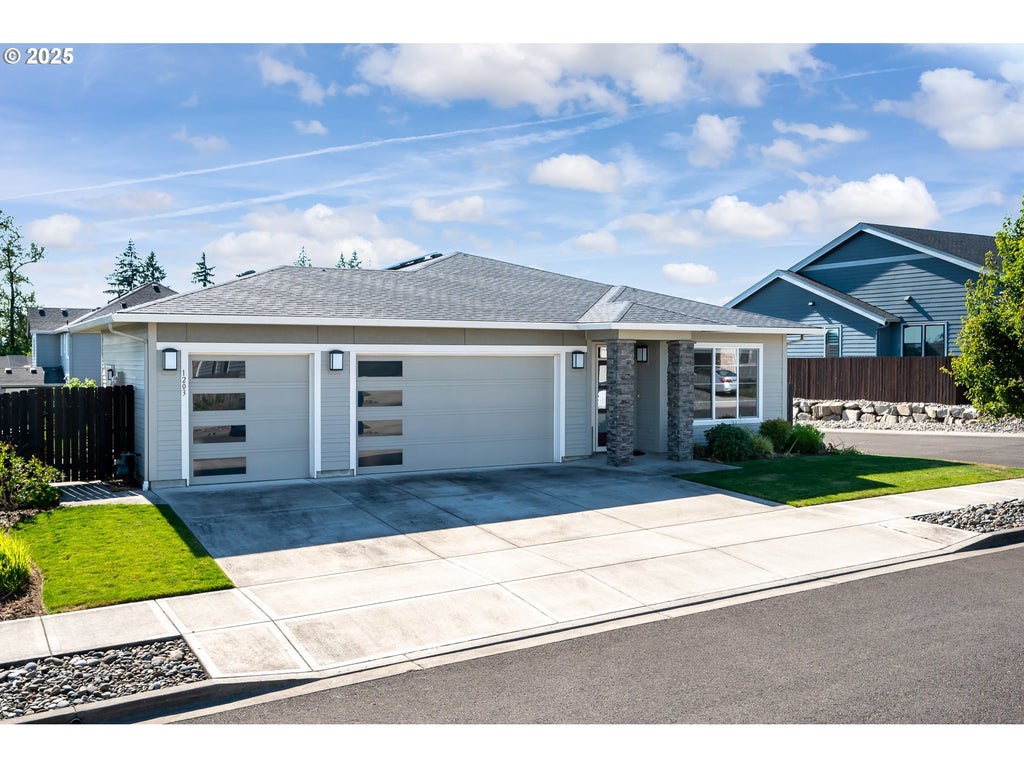 1203 S 44th Ave, Ridgefield