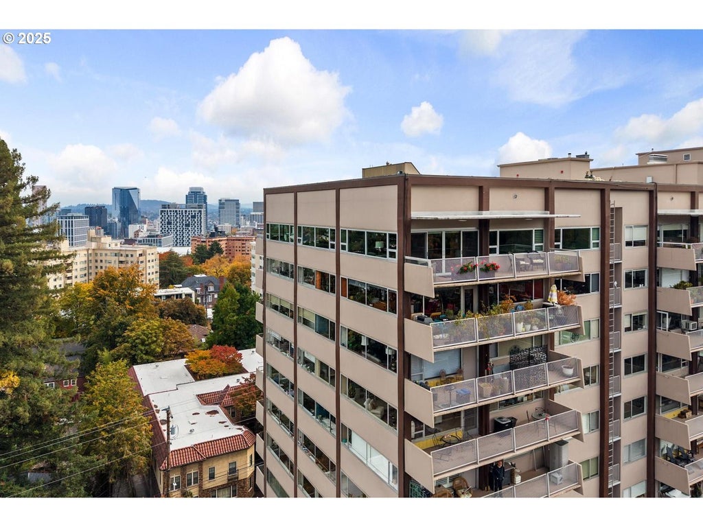 2323 Sw Park Pl 1006, Portland
