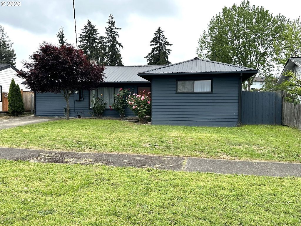 101 Sw Peach Ln, Winston