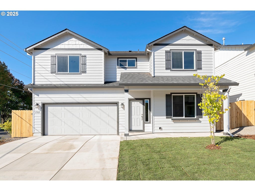 888 S 9th St, Harrisburg