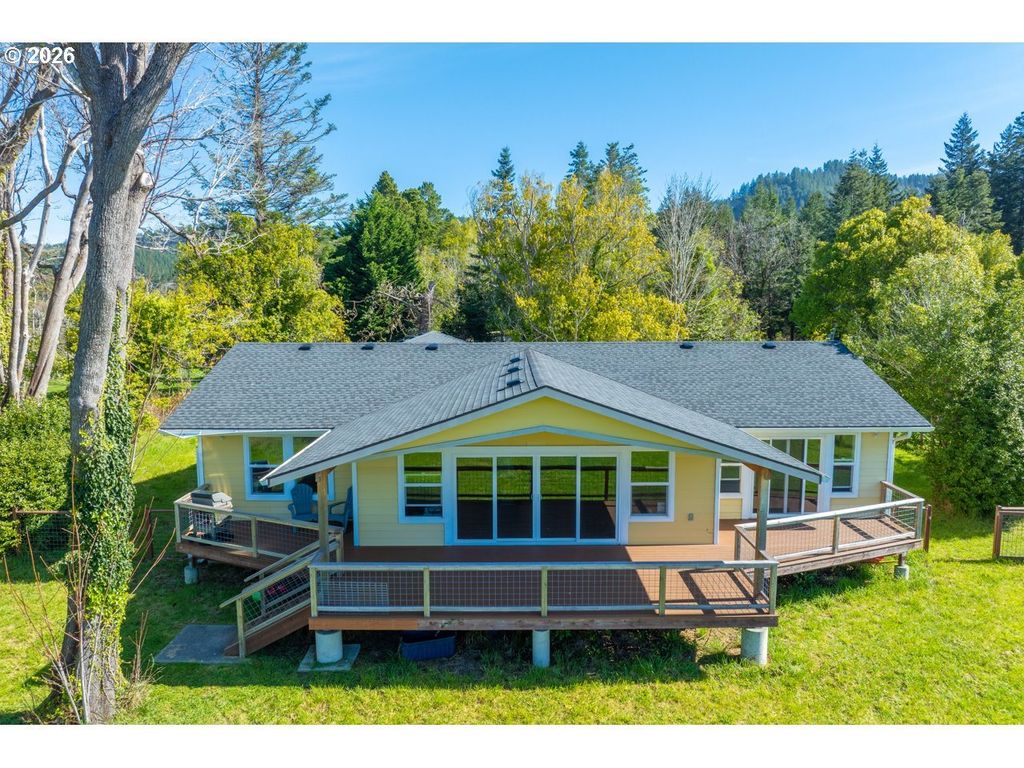 95639 Jerrys Flat Rd, Gold Beach