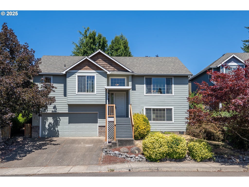 765 Joel Palmer Way, Dayton