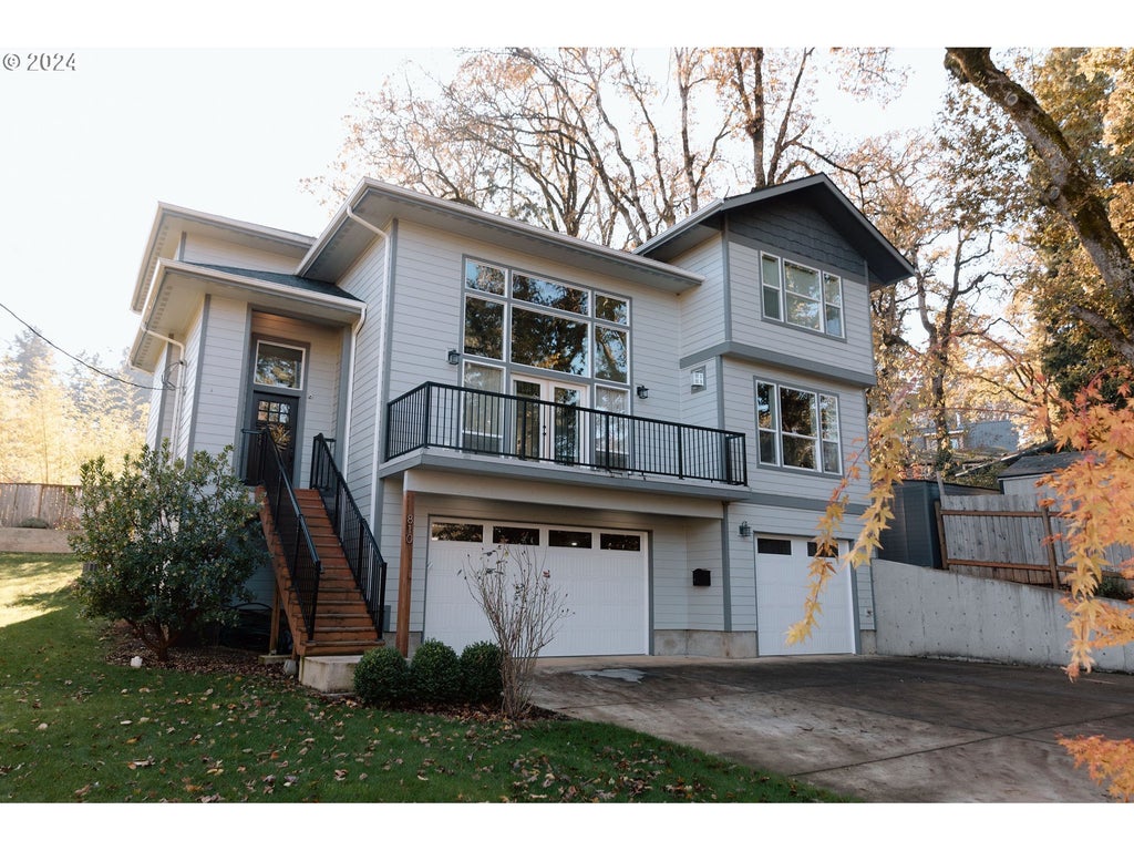 810 Missouri Ave, Salem