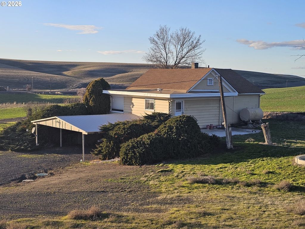 46078 Raymond Rd, Helix