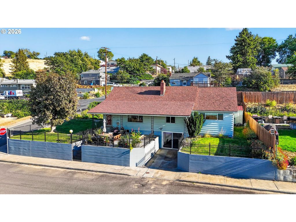 1302 Sw Goodwin Pl, Pendleton