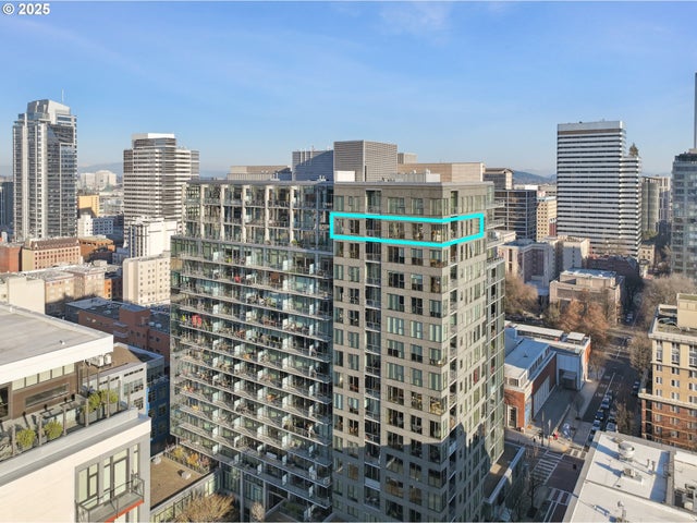 1221 Sw 10th Ave 1704, Portland