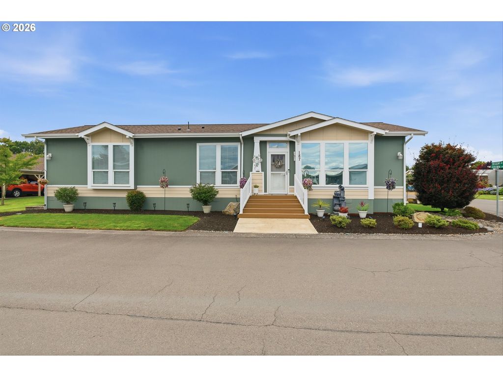 4155 Ne Three Mile Ln, McMinnville