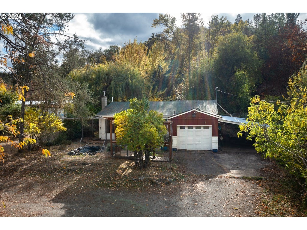 4178 Old Melrose Rd, Roseburg