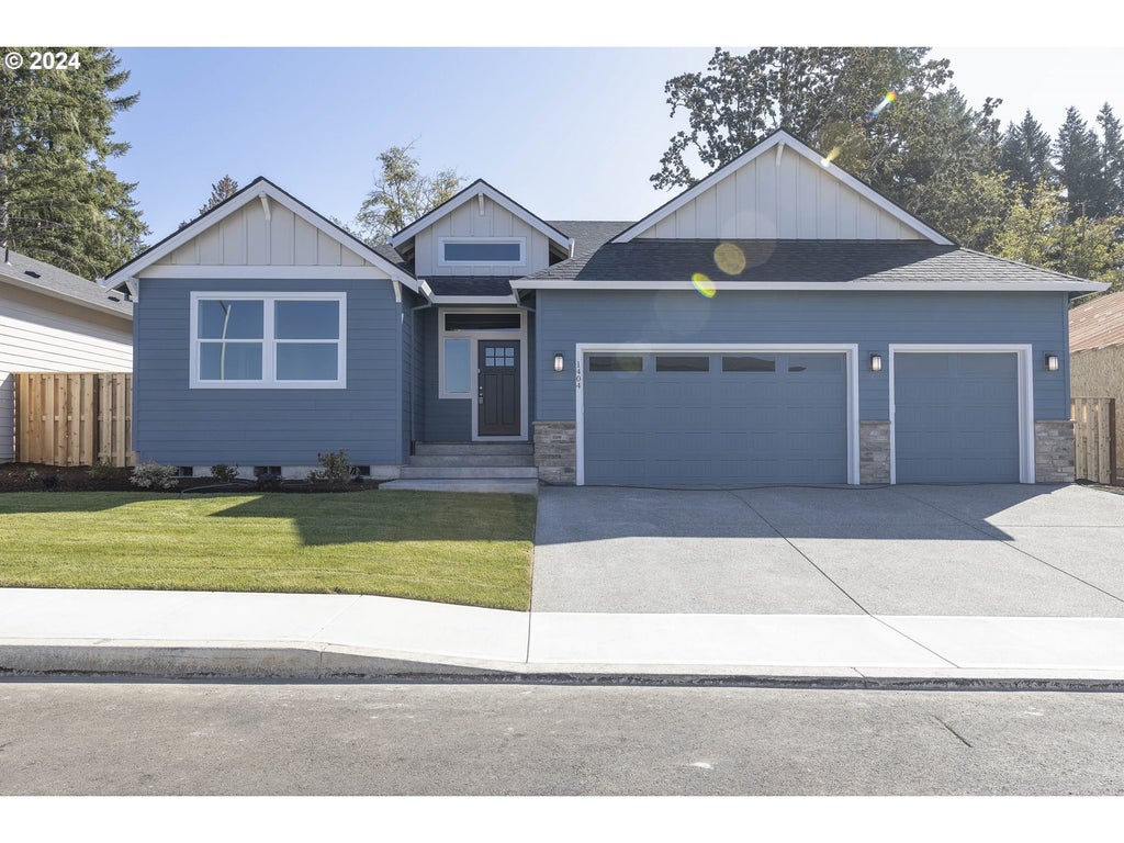 3403 Ne Justus Ave 76, Estacada