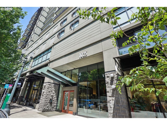 1025 Nw Couch St 716, Portland
