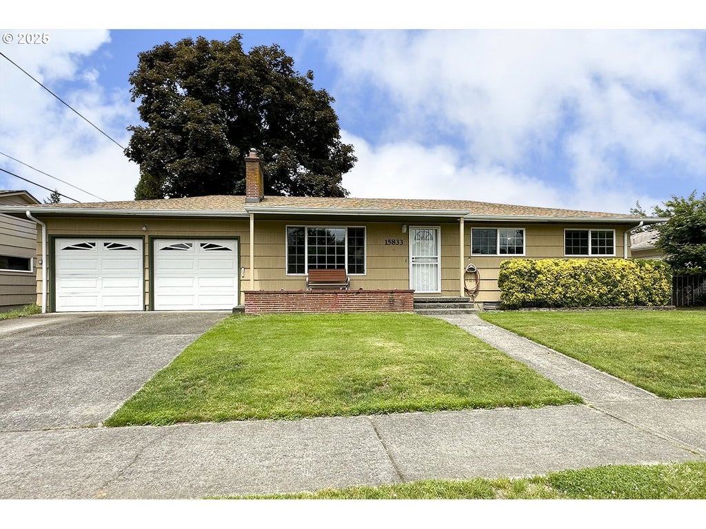 15833 Se Grant St, Portland