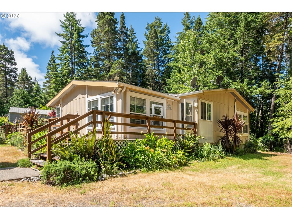 53636 Morrison Rd, Bandon