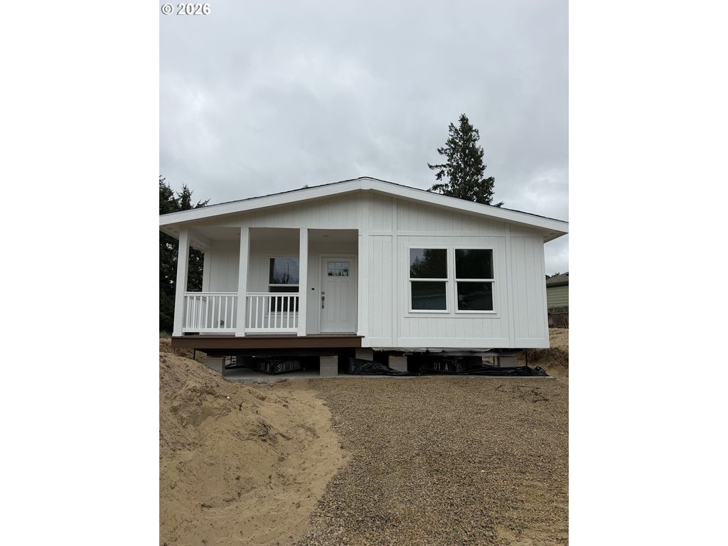 34725 Neptune Ct, Nehalem