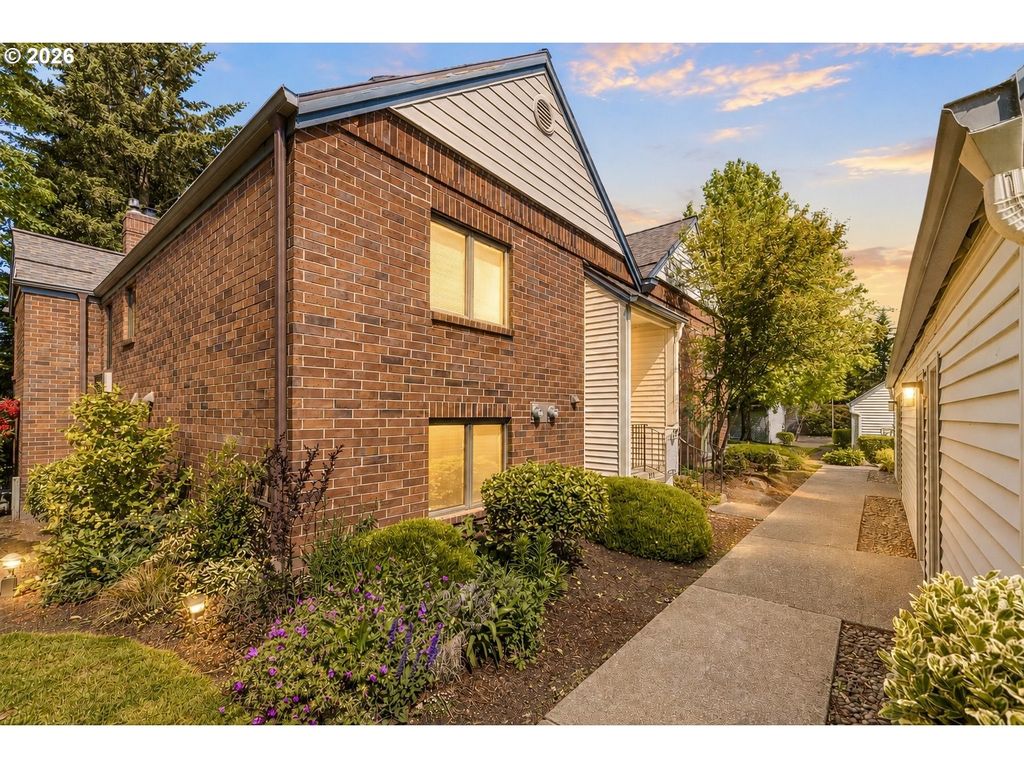 15015 Ne Sacramento St 49, Portland