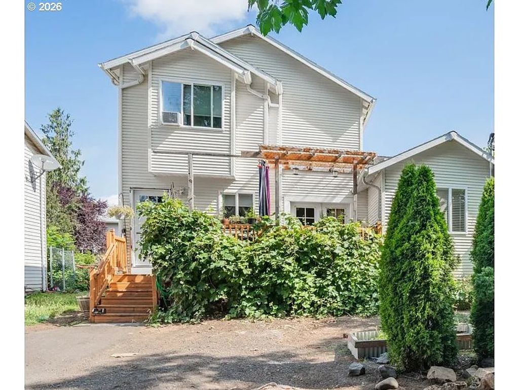 2803 Se 87th Ave, Portland