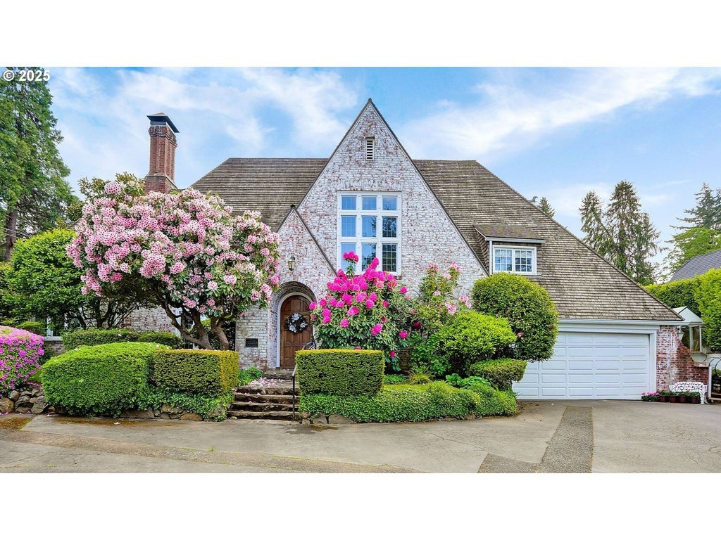 460 Leffelle St, Salem