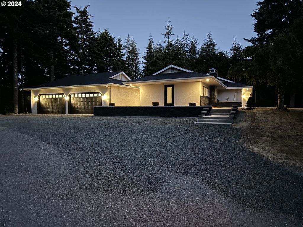 56188 Prosper Junction Rd, Bandon