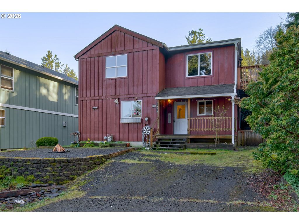 1325 Cascara Ln, Cannon Beach