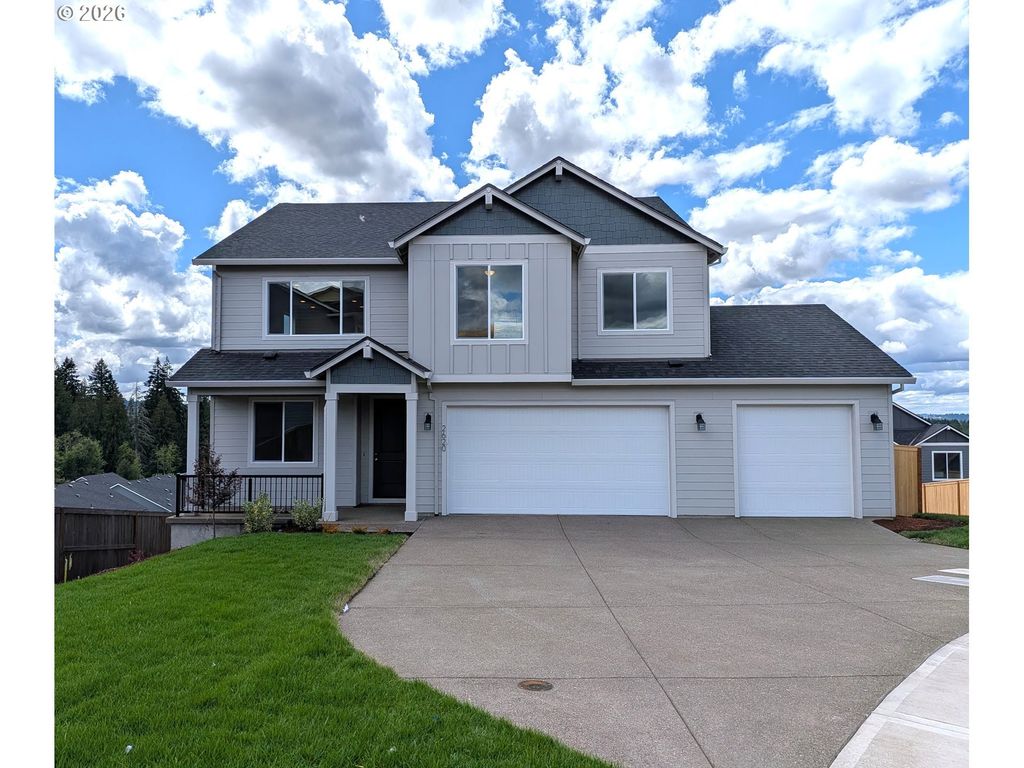 2620 Ne Claire Rd 200, Estacada