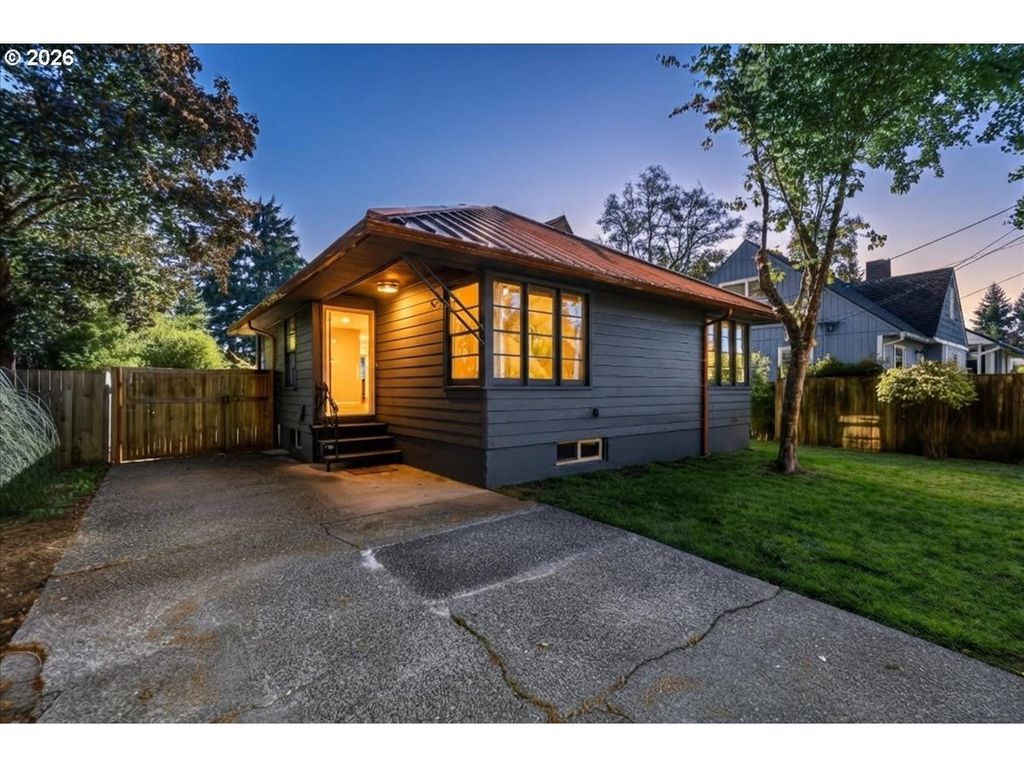 4415 Ne Valley View Ln, Vancouver