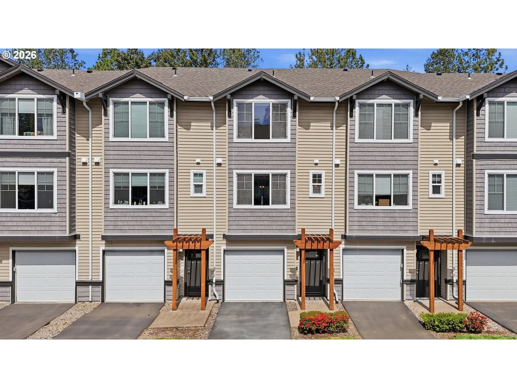 10525 Ne Cedar Falls Loop, Hillsboro