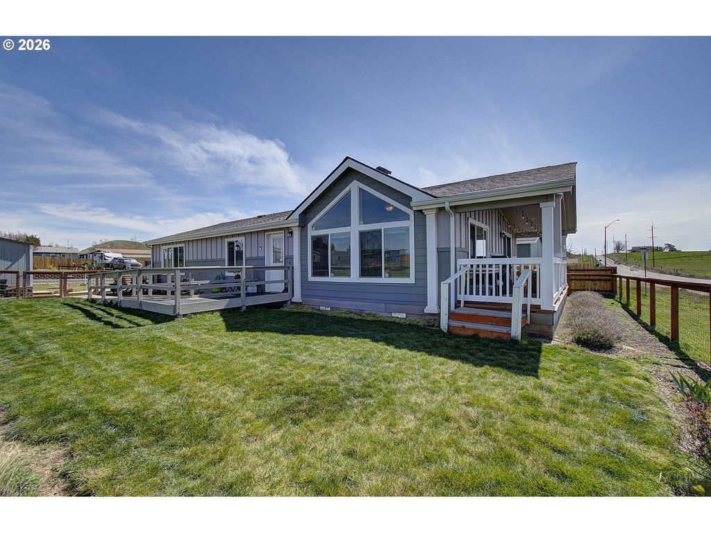1913 Jaxon St, Goldendale