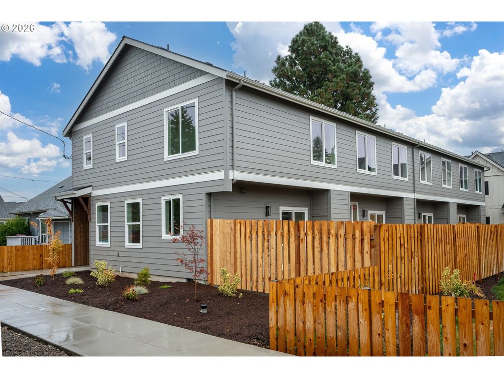 1128 Ne 84th Ave, Portland