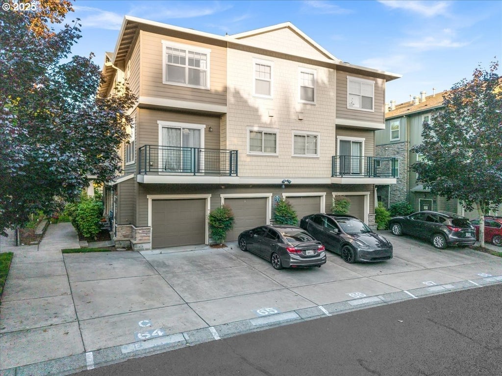 680 Ne Adwick Dr 5, Hillsboro