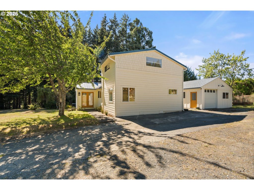 92867 Averill Hill Rd, Port Orford
